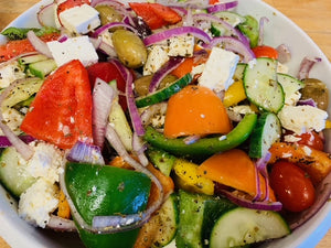 Greek Salad I Salade Greque
